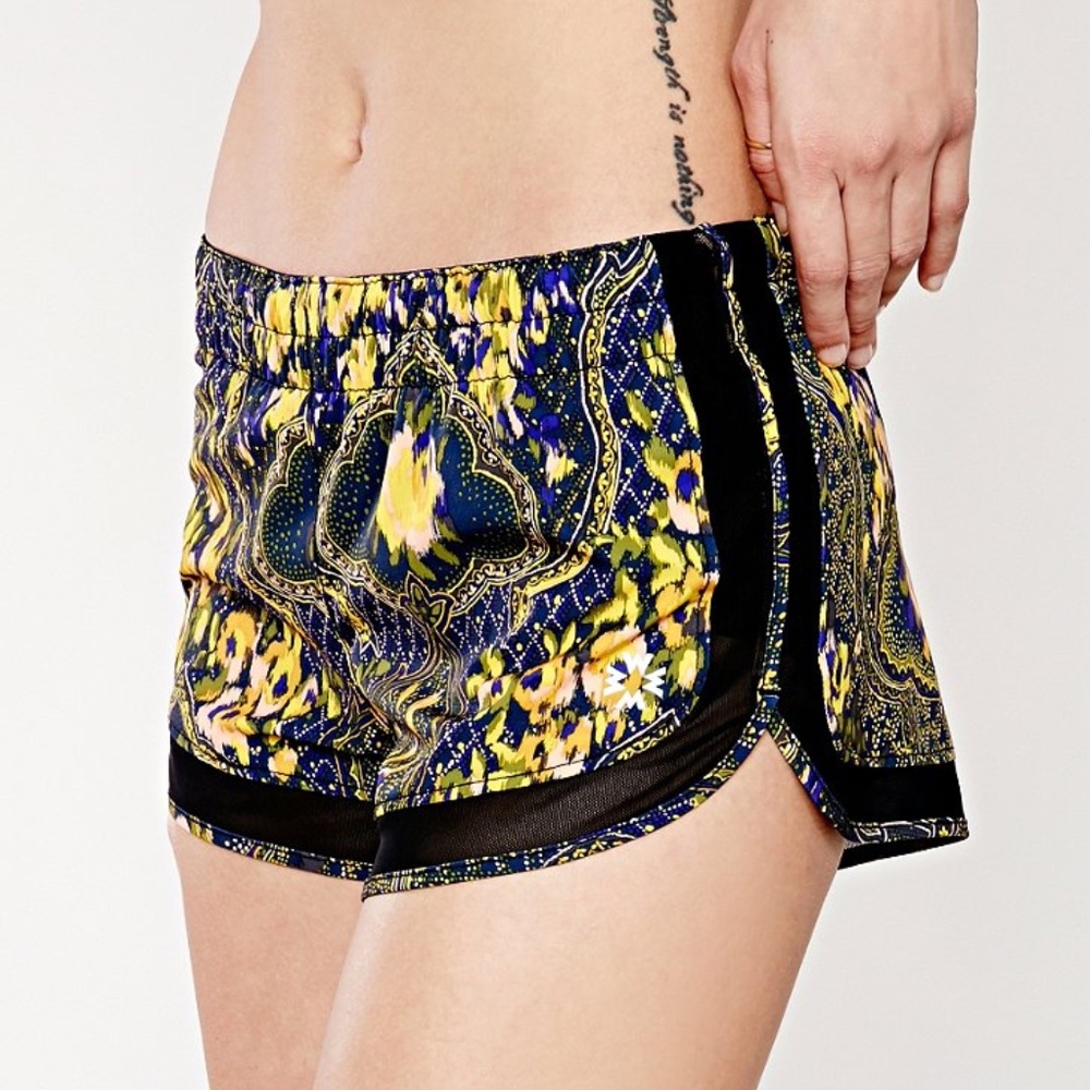 Ikat Training Shorts